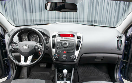 KIA cee'd I рестайлинг, 2010 год, 649 000 рублей, 13 фотография