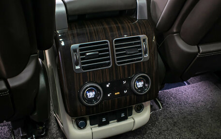 Land Rover Range Rover IV рестайлинг, 2020 год, 9 498 000 рублей, 12 фотография