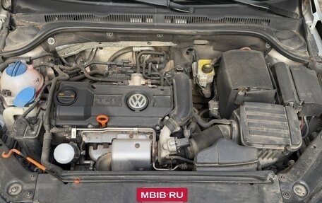 Volkswagen Jetta VI, 2011 год, 1 250 000 рублей, 11 фотография