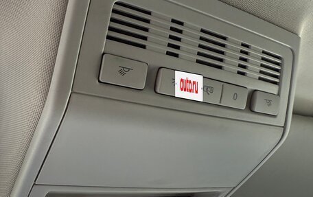 Volkswagen Multivan T6 рестайлинг, 2016 год, 3 599 999 рублей, 29 фотография