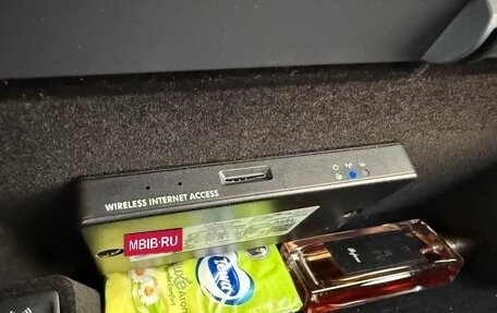 Volkswagen Multivan T6 рестайлинг, 2016 год, 3 599 999 рублей, 38 фотография