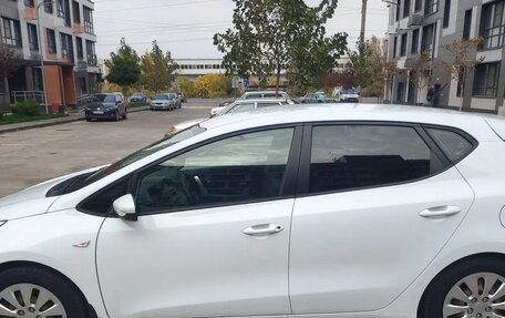 KIA cee'd III, 2015 год, 1 050 000 рублей, 5 фотография