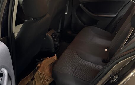 Volkswagen Jetta VI, 2013 год, 980 000 рублей, 17 фотография