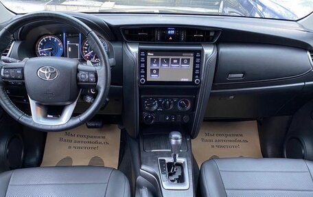 Toyota Fortuner II, 2020 год, 3 800 000 рублей, 6 фотография