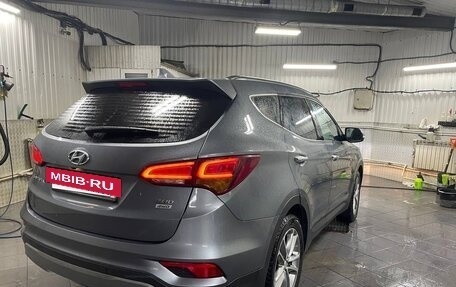 Hyundai Santa Fe III рестайлинг, 2017 год, 2 350 000 рублей, 4 фотография