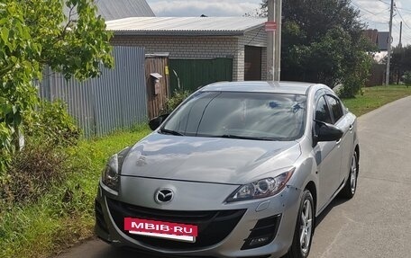 Mazda 3, 2011 год, 800 000 рублей, 2 фотография