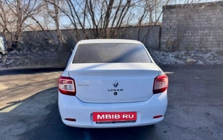 Renault Logan II, 2018 год, 500 000 рублей, 4 фотография