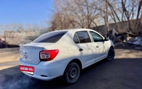 Renault Logan II, 2018 год, 500 000 рублей, 3 фотография