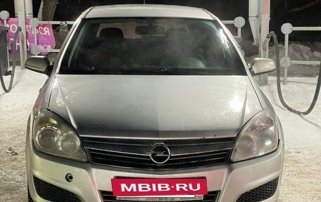 Opel Astra H, 2007 год, 320 000 рублей, 2 фотография