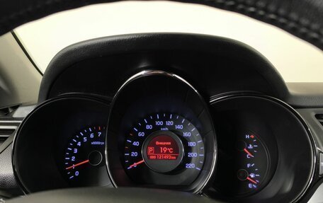 KIA Rio III рестайлинг, 2011 год, 7 фотография