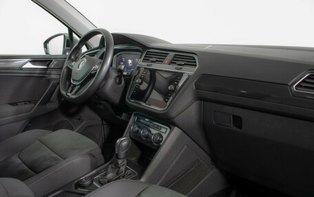 Volkswagen Tiguan II, 2020 год, 3 435 000 рублей, 9 фотография