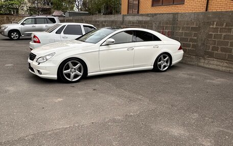 Mercedes-Benz CLS, 2005 год, 1 890 000 рублей, 6 фотография