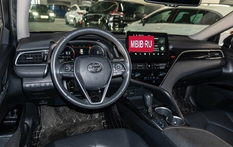 Toyota Camry, 2024 год, 3 970 000 рублей, 6 фотография