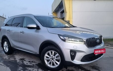 KIA Sorento III Prime рестайлинг, 2019 год, 2 900 000 рублей, 3 фотография