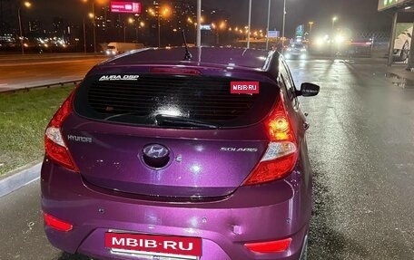 Hyundai Solaris II рестайлинг, 2011 год, 650 000 рублей, 3 фотография