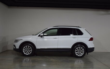 Volkswagen Tiguan II, 2020 год, 2 437 000 рублей, 7 фотография