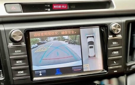 Toyota RAV4, 2019 год, 2 235 000 рублей, 16 фотография