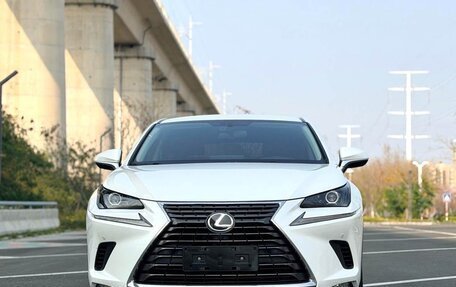 Lexus NX I, 2019 год, 2 900 000 рублей, 2 фотография