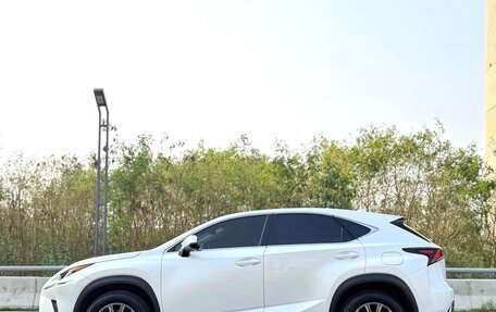 Lexus NX I, 2019 год, 2 900 000 рублей, 7 фотография