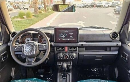 Suzuki Jimny, 2025 год, 2 750 000 рублей, 5 фотография