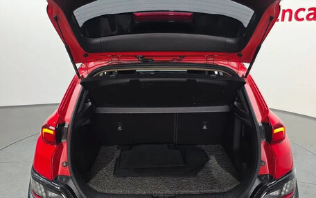 Hyundai Kona I, 2022 год, 1 790 000 рублей, 11 фотография