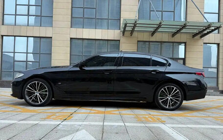 BMW 5 серия, 2021 год, 5 675 007 рублей, 4 фотография