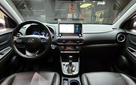 Hyundai Kona I, 2022 год, 1 859 000 рублей, 4 фотография