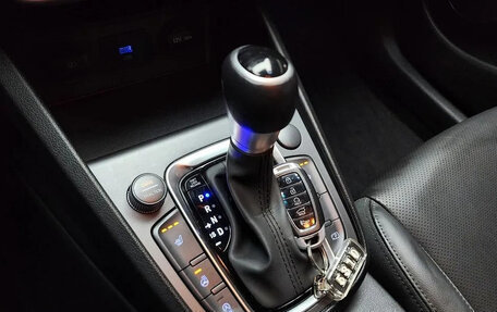 Hyundai Kona I, 2022 год, 1 859 000 рублей, 7 фотография