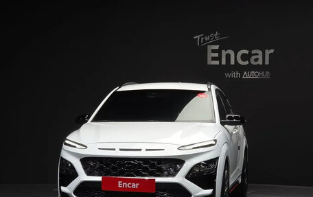 Hyundai Kona I, 2022 год, 2 303 000 рублей, 2 фотография