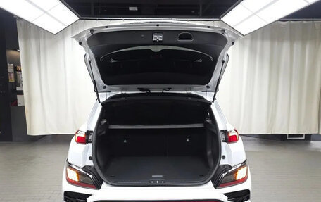 Hyundai Kona I, 2022 год, 2 303 000 рублей, 12 фотография
