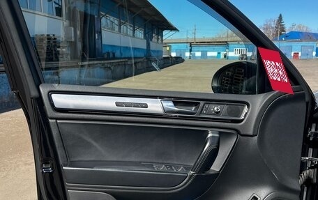 Volkswagen Touareg III, 2017 год, 3 200 000 рублей, 17 фотография