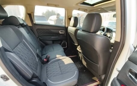 Mitsubishi Outlander III рестайлинг 3, 2021 год, 2 360 000 рублей, 7 фотография