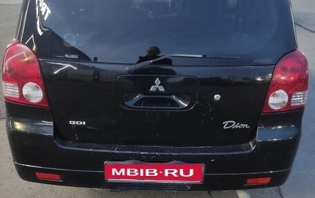 Mitsubishi Dion I рестайлинг, 2001 год, 400 000 рублей, 4 фотография