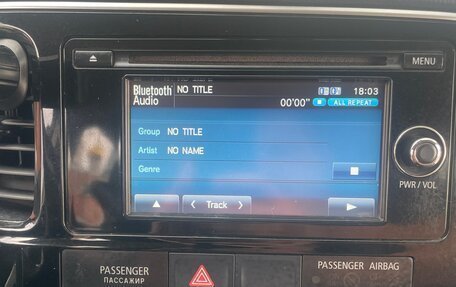 Mitsubishi Outlander III рестайлинг 3, 2014 год, 1 450 000 рублей, 2 фотография