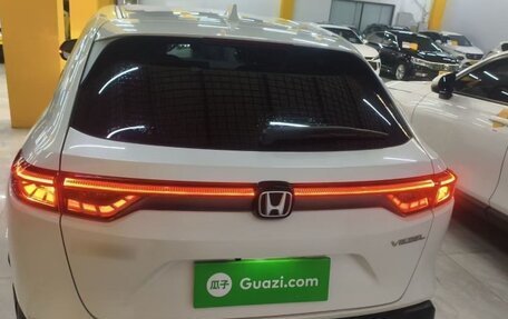 Honda Vezel, 2023 год, 2 129 600 рублей, 3 фотография