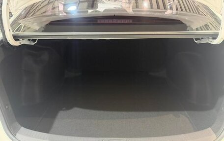 Toyota Corolla, 2023 год, 1 542 000 рублей, 15 фотография