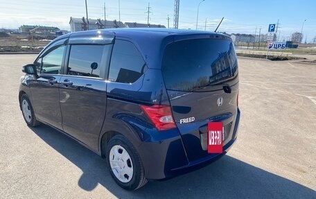 Honda Freed I, 2011 год, 950 000 рублей, 7 фотография