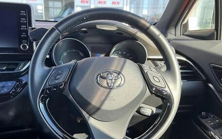 Toyota C-HR I рестайлинг, 2021 год, 1 553 027 рублей, 8 фотография