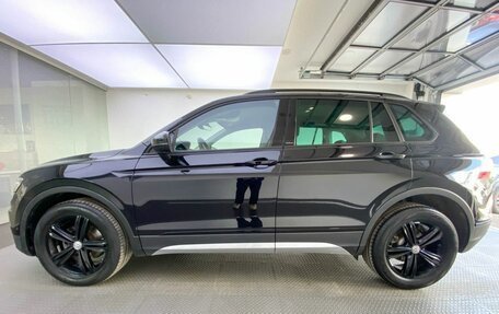 Volkswagen Tiguan II, 2020 год, 3 049 000 рублей, 10 фотография