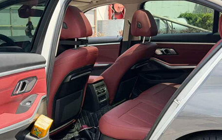 BMW 3 серия, 2022 год, 2 900 900 рублей, 11 фотография