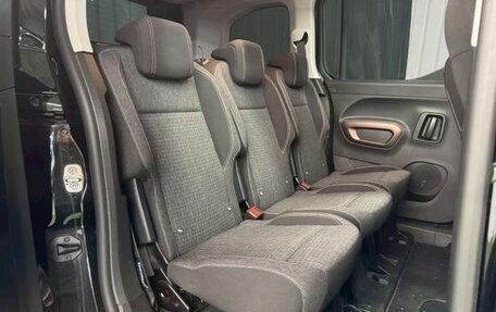 Peugeot Rifter I, 2023 год, 1 840 000 рублей, 8 фотография