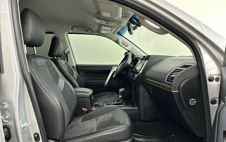 Toyota Land Cruiser Prado 150 рестайлинг 2, 2021 год, 7 600 000 рублей, 23 фотография