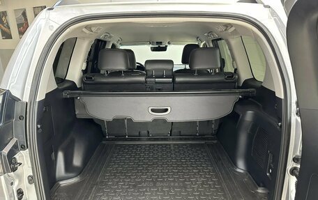 Toyota Land Cruiser Prado 150 рестайлинг 2, 2021 год, 7 600 000 рублей, 33 фотография