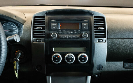 Nissan Navara (Frontier), 2012 год, 1 599 000 рублей, 7 фотография