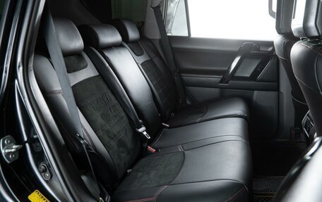 Toyota Land Cruiser Prado 150 рестайлинг 2, 2011 год, 2 769 000 рублей, 7 фотография