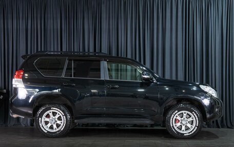 Toyota Land Cruiser Prado 150 рестайлинг 2, 2011 год, 2 769 000 рублей, 5 фотография