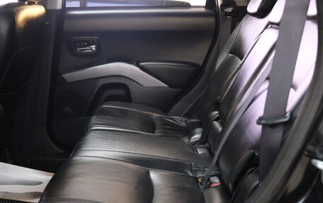 Mitsubishi Outlander III рестайлинг 3, 2008 год, 1 199 000 рублей, 23 фотография