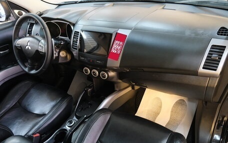 Mitsubishi Outlander III рестайлинг 3, 2008 год, 1 199 000 рублей, 21 фотография