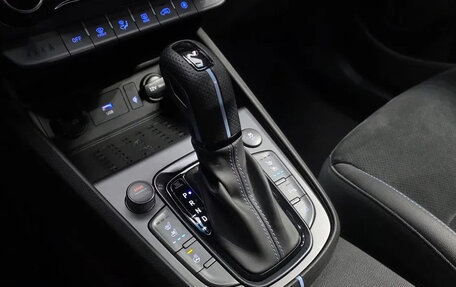 Hyundai Kona I, 2022 год, 2 519 000 рублей, 8 фотография