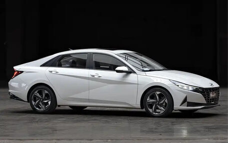 Hyundai Elantra, 2023 год, 1 296 017 рублей, 3 фотография